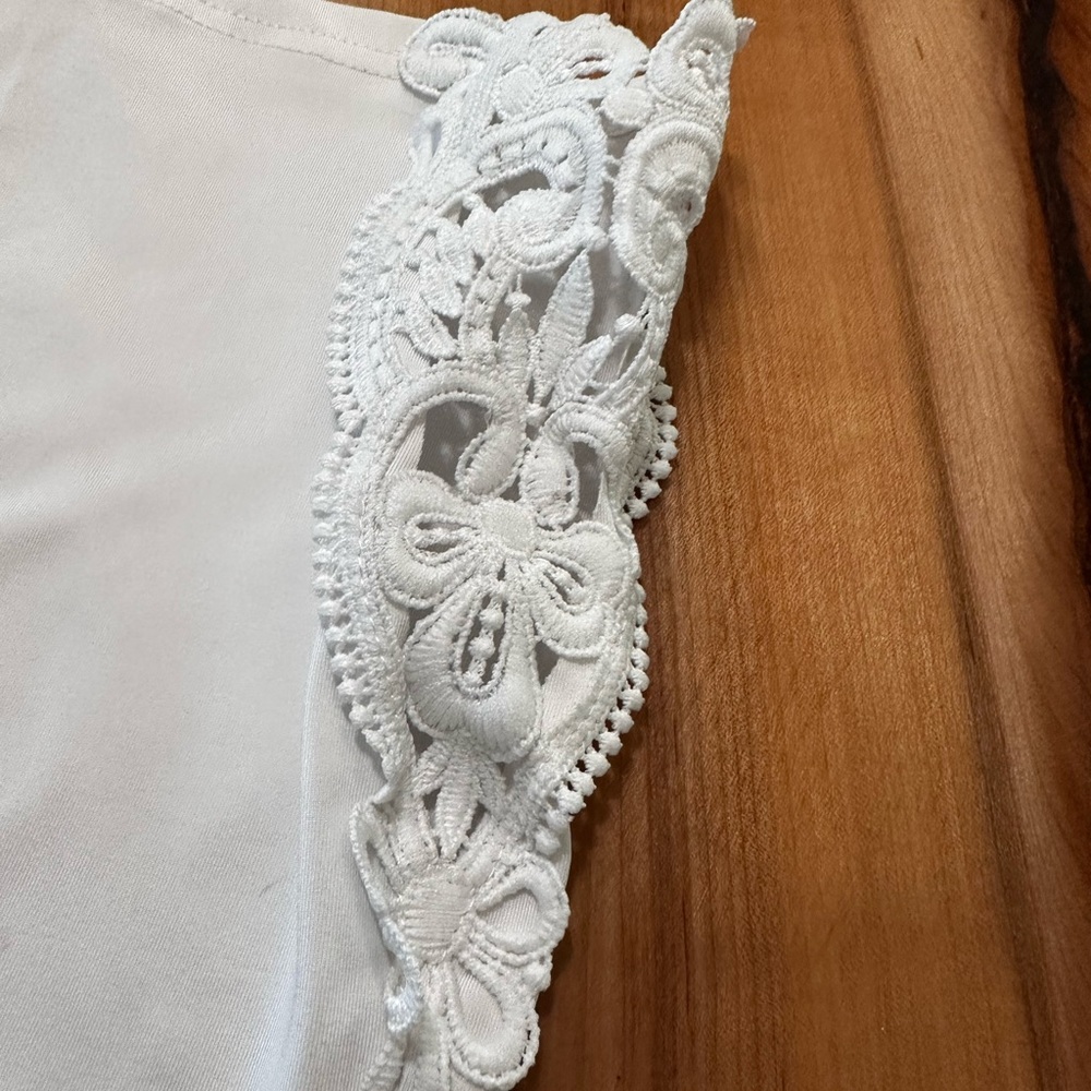 Women’s Lightweight Plus Crop Pants - Picture 2 of 2